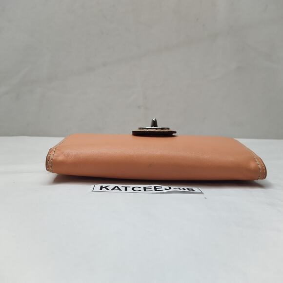 Coach Orange Leather Turn Lock Credit Card ID Window Bifold Wallet - Picture 6 of 15